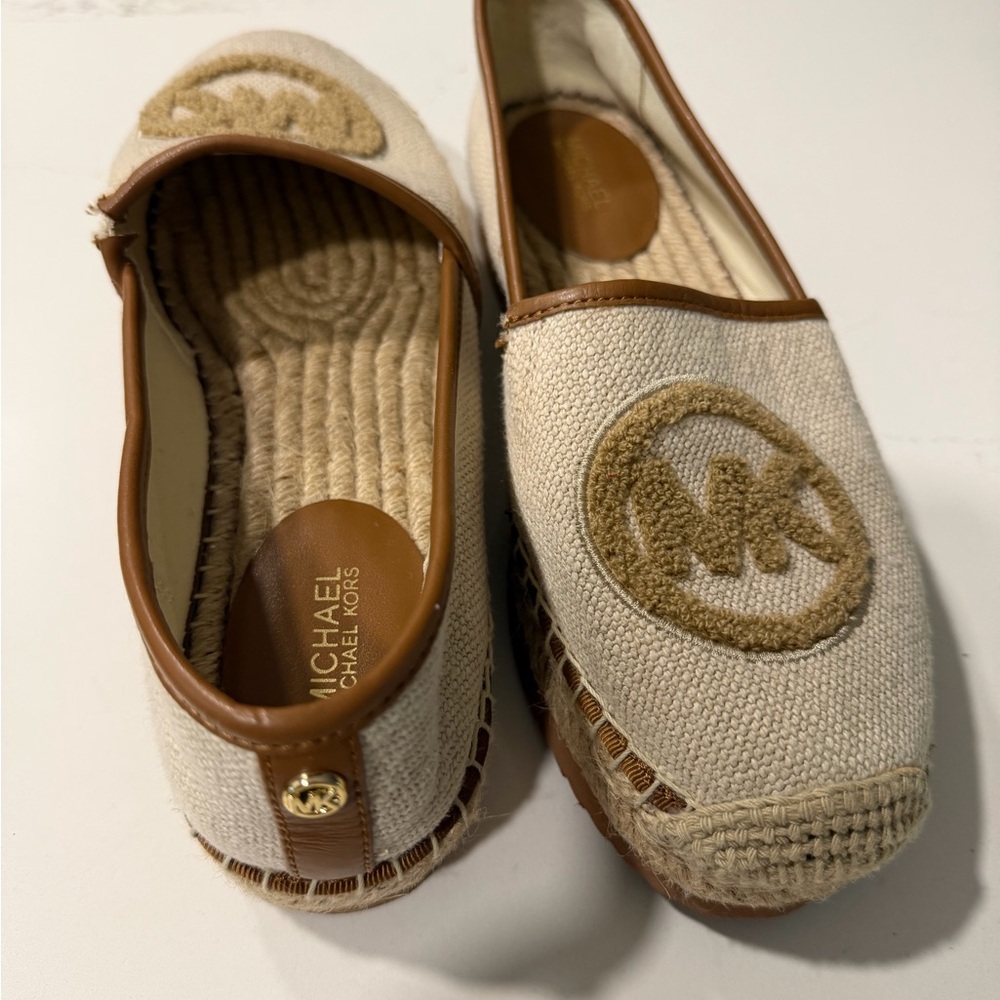 Michael Kors Cream and Tan Slip-On espadrille Shoes